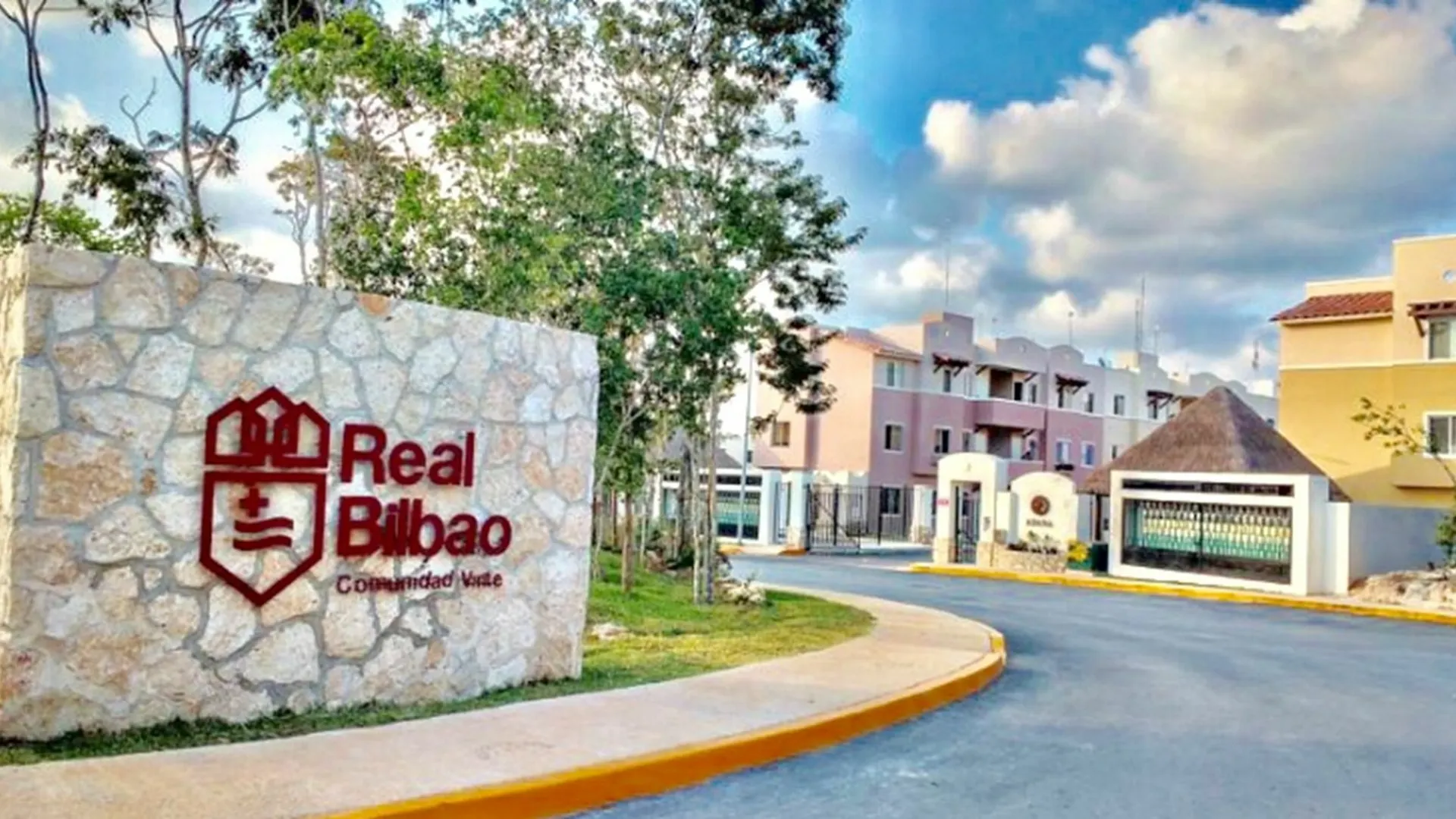 Real Bilbao By Chezplaya Hotel Playacar